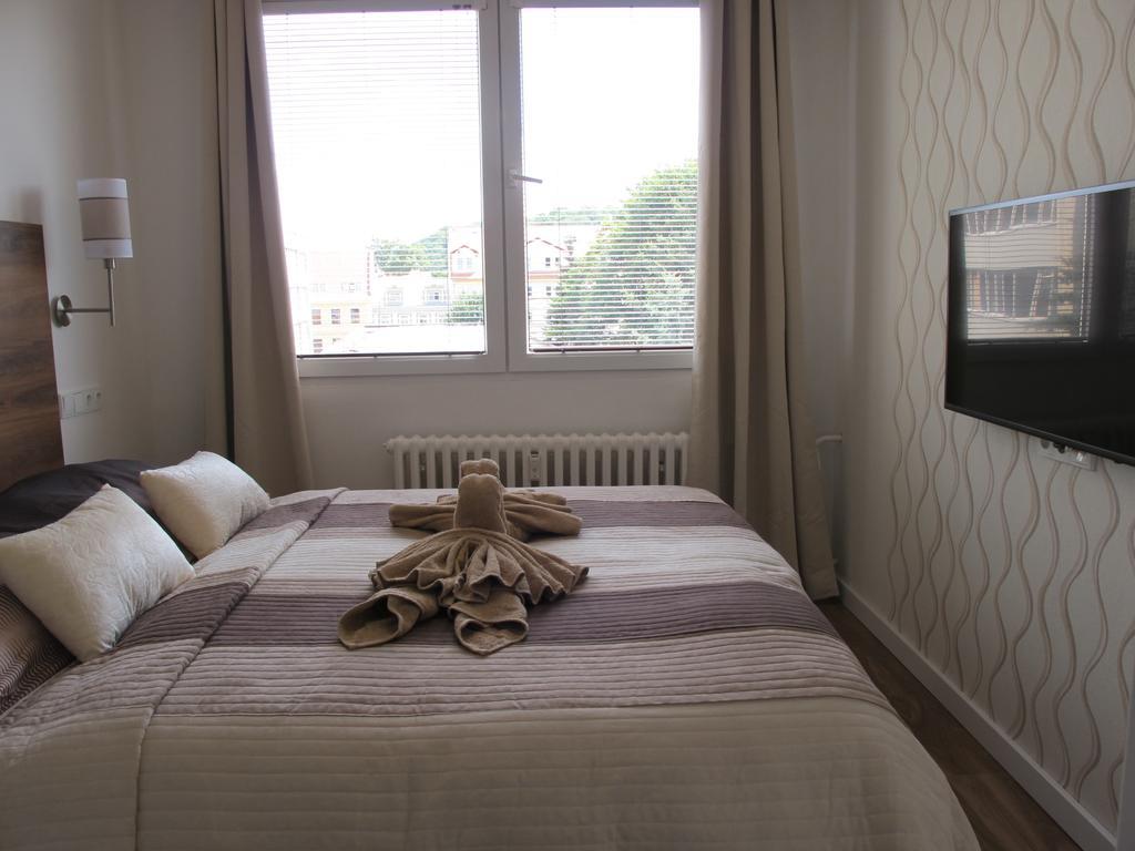 Jenys Apartment Teplice Eksteriør billede